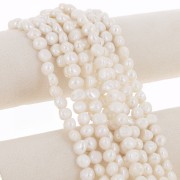 10x9mm Irregular oval baroque freshwater pearls - Grade AA White x6