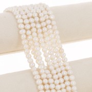 7x6mm Oval irregular freshwater pearls - Grade A White x34cm