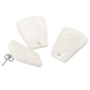 21x18mm Acetate Trapeze EarStuds - Marble Cream x2