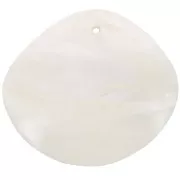 39x44mm Mother-of-pearl rhombus pendants - Natural x2