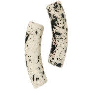 32x8mm Curved tube beads in opaque acrylic - Beige Mottled Black x6