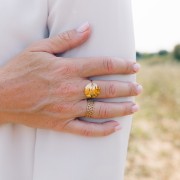 St. steel 304L Hammered round ring with diamond wire - S52 to 59 - Gold x1