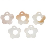 13mm Hollow mother-of-pearl flower charms - Natural x5