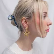 34x36mm Hammered star pendant - Fine Gold Plated x1