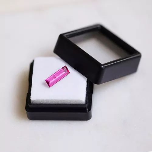 4x11.9mm Baguette-cut Pink Tourmaline - 1.03 cts x1