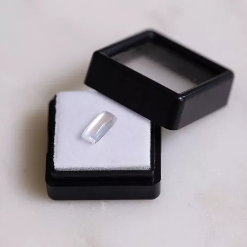 9.8x4.3mm Rectangle moonstone - 1.21 cts x1