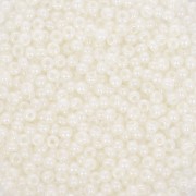 Preciosa Seed beads 11/0 2 mm - White Alabaster x20g