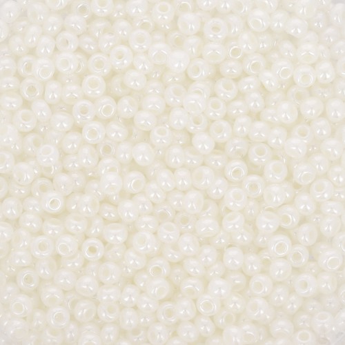 Preciosa Seed beads 11/0 2 mm - White Alabaster x20g