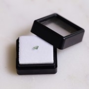 Sapphire Trillion 4 mm - 0.35 cts