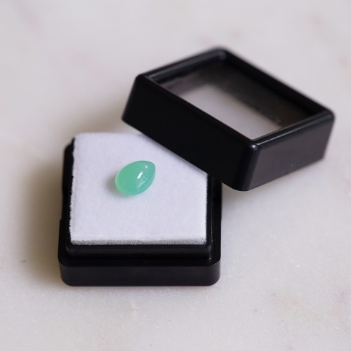 8.2x6.2mm Pear Chrysoprase - 1.45 cts x1