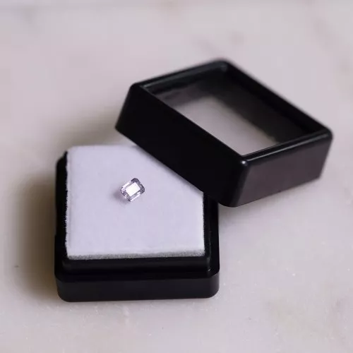 4.1x3.1mm Rectangular sapphire - 0.40 cts x1
