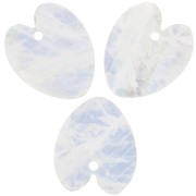 19x16mm Flat Heart Pendant in Gemstone - Moonstone x1