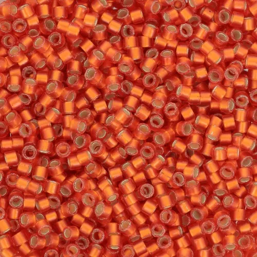 1.6mm Toho Aiko 11/0 - TA0125F - Silver Lined Light Siam Ruby x4g