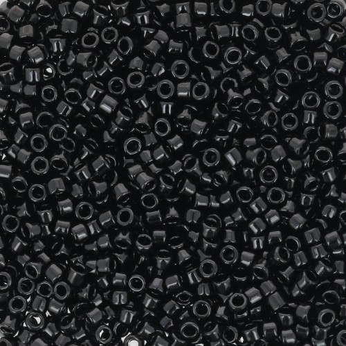 1.6mm Toho Aiko 11/0 - TA0149 - Opaque Jet x4g