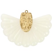 28.5x40mm 316L Stainless Steel and Resin Fan Pendant - Marbled Ecru - Gold x1