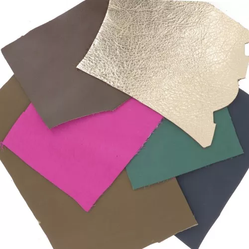Luxury thick leather scraps in various sizes/textures x300g