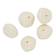 12x15 mm opaque resin nugget beads - Ecru x6