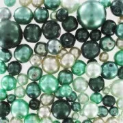 Czech glass pearl assortment Green x50g