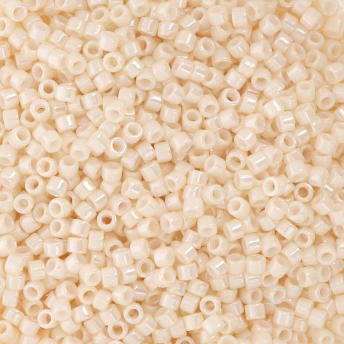 1.6mm Toho Aiko 11/0 TA01123 - Opaque Light Beige Luster x4g