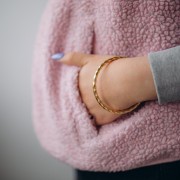 65mm 304L stainless steel twisted worked bead bracelet - gold x1