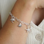 11x10mm 925 Sterling Silver Fish charm with open ring x1