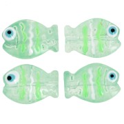 14x10mm Glass fish bead - Light green x1