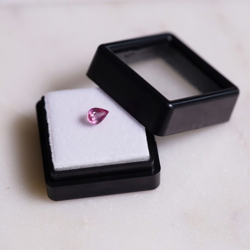 6.1x4.2mm Pear-cut Padparadscha sapphire - 0.60 cts x1