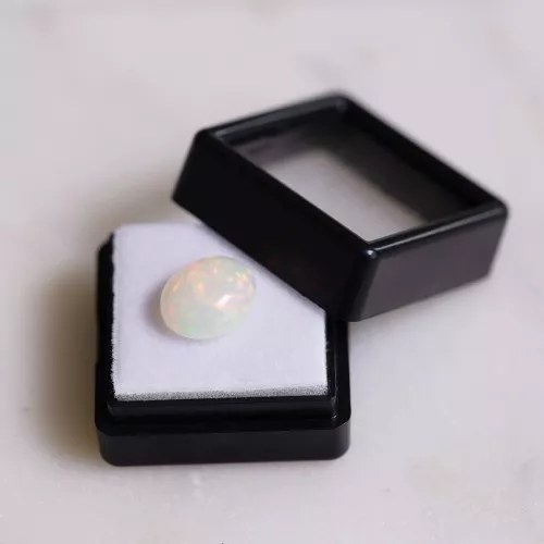 12x10.1mm Ethiopian oval opal - 2.70 cts x1