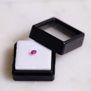 4x3mm Pear ruby - 0.25 cts x1