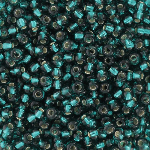 Preciosa Seed beads 9/0 2.5 mm - Emerald Silver Lined x250g