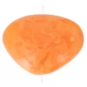 Orange - Perle plate irrégulière en résine translucide 20x27 mm - Orange marbré x1 Perle plate irrégulière en résine translucide 20x27 mm - Orange marbré x1