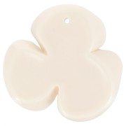 42x43mm 3-petal flower pendant in opaque resin - Cream x1