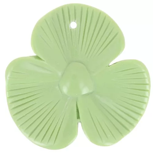 42x43 mm 3-petal flower pendant in opaque resin - Almond green x1