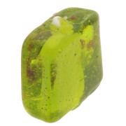 15x15mm Square glass bead - Heart pattern - Olive green - Red x1