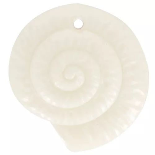 21mm Shell pendant in opaque resin - Ecru x1