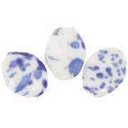 28x21.5mm Ceramic bead - White - Mottled dark blue x1