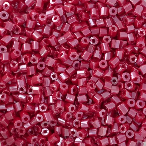Preciosa Two Cuts 11/0 2 mm Seed Beads - Opaque Red Coral Sfinx x20g