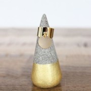 large ring with 1 loop rhodium tone x1