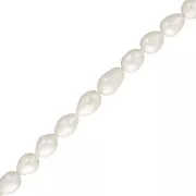 12x10mm Freshwater beads rice grain - Grade AA - White x 39cm