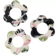 18mm acetate flower pendant - White - Black - Green x1