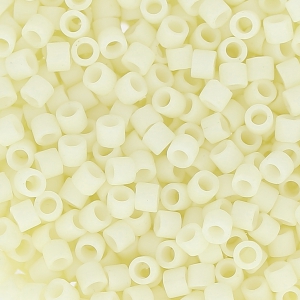 Miyuki Delica 10/0 DBM0352 - Matte Opaque Cream x8g