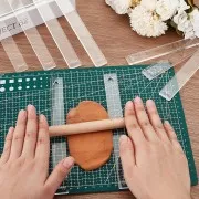 Spacers for rolling out polymer clay - 1 mm to 6 mm - Clear x12