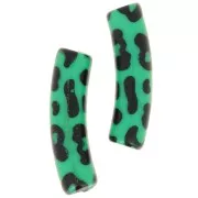 19x5 mm curved tube beads in opaque acrylic - Leopard pattern - Green - Black x4