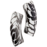 Curved tube beads 35x11 mm acrylic opaque - Snake motif - White - Black x4