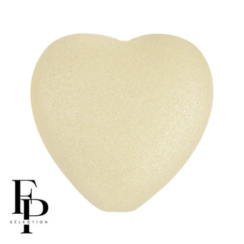 16x15mm Glass heart bead - Vogue Stone Mat x1