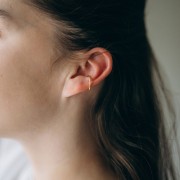 Fine gold plated 13 mm earring with balls x1