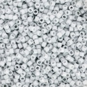 1.6mm Toho Aiko 11/0 TA011600 - Opaque Light Gray Luster x4g|raw }}