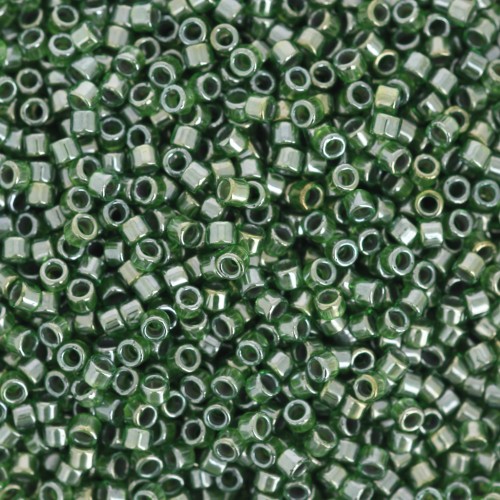 1.6mm Toho Aiko 11/0 TA011049 - Green Lined Peridot x4g