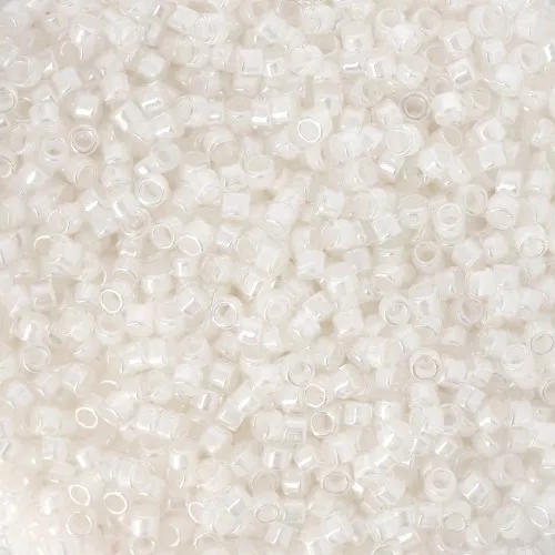 1.6mm Toho Aiko 11/0 TA011030 - White Lined Crystal x4g