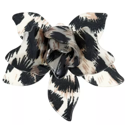 40x42.5mm Acrylic Flower Relief Pendant - Black Leopard - Brown x1
